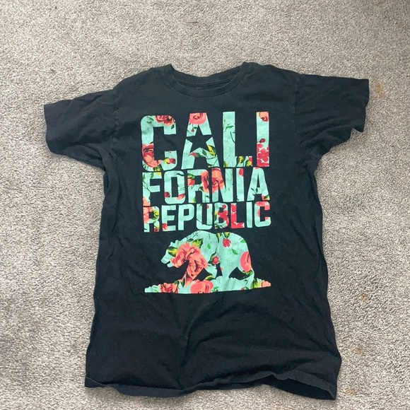Cali Shirt - Picture 1 of 1